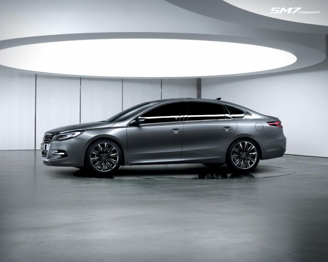 Renault и Samsung разпространиха снимки на SM7